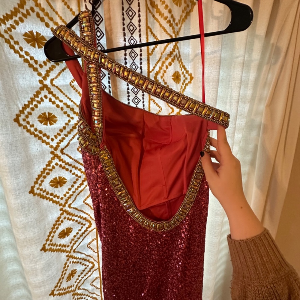 Prom Dress - Picture 3 of 6